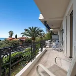 Bellochio - 2bdr With Sea View - Ac - Parking Lejlighed *