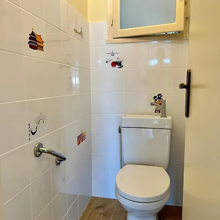 Bellochio - 2bdr With Sea View - Ac - Parking Daire Menton